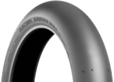 Detail běhounu Bridgestone V02 90/580 R17 Front TL Soft
