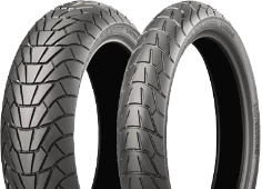 Detail běhounu Bridgestone Battlax Adventurecross Scrambler AX41S 180/55 R17 73 H Rear TL