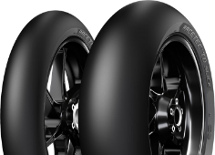 Detail běhounu Metzeler Racetec TD Slick 180/60 R17 23 S Rear TL NHS