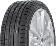 Detail běhounu Nokian Tyres Powerproof 1